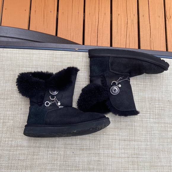 Ugg Azalea Button Charm Tassel Buckle Boot - Picture 13 of 16